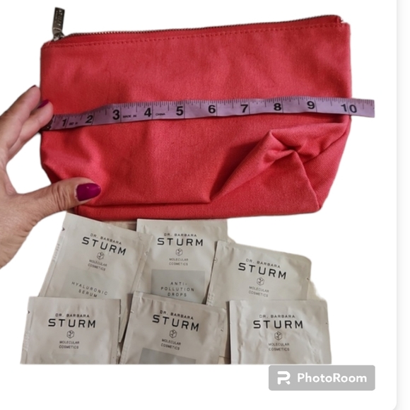 Dr Barbara Sturm limited edition makeup bag and generous product sampler - Picture 4 of 5